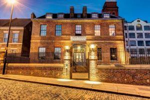 Roomzzz City, Newcastle upon Tyne