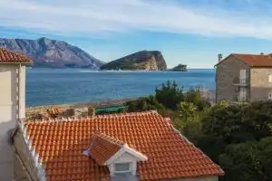 St. Nicola's Apartments