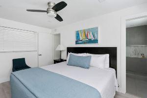 Ultra Exciting Apartment at Boardwalk, Hollywood