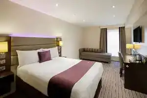 Premier Inn London Southwark Bankside, London