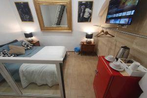 2 Bedroom Private Vacation Home in, Bari