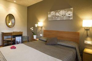 Hostal Barris Hotel, Pals