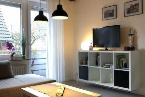 Very nice camp, close to a large playground, swimming pool, sight-seeing dog station, Norddeich