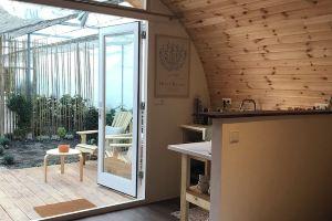 Unique Tiny House with Hot tub, Hoofddorp