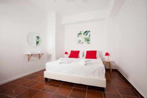 Zennova 32 Blue Paradise Hotel, Kallithea