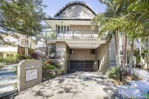 Julians Apartments, Byron Bay