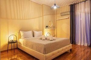 Platonos Warm 2 Bedroom Apartment, Athens