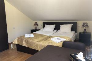 Check Inn, Dilijan