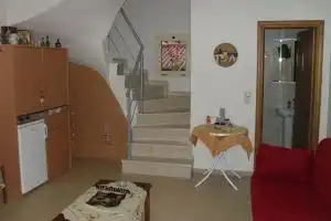 Manoleas Villas - Apartment 8, Stoupa