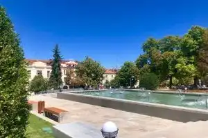 Family Hotel Central, Shumen