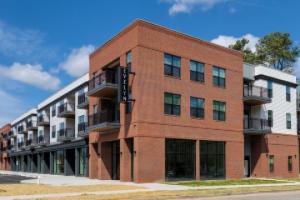 Evelyn 313 - Charming 1-bedroom apartment with spa-like shower in, Richmond