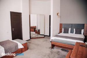 Argishti Hotel, Vanadzor