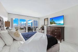 Comfort, Space and Perfect Sunset Hotel, Miami