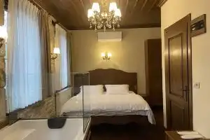 Dionysos 1789 Boutique Hotel, Yenifoca