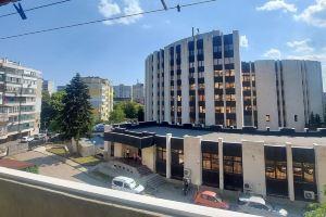 2-bedroom apartment in the center of with AC, WiFi+TV and FREE PARKING!!!, Varna