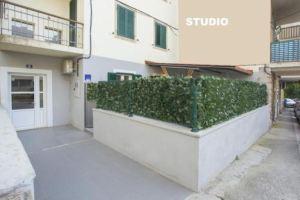 Sandy Beach & Centre Apartments, Split