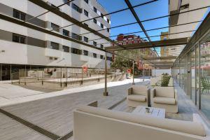 Livensa Living Studios Marina Real, Valencia