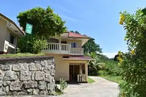 Zeph Selfcatering Hotel, Baie Lazare Mahe