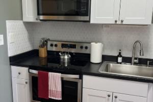 2 Rooms -2 Queen Beds Apartment in Pleasant with AC, WiFi, Richmond