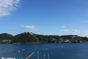 Oikies Hotel, Skiathos Town