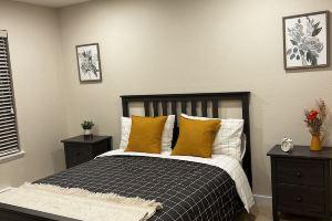 Luxury Condo-Downtown Apartments, Bellevue