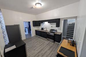 Spacious 6-bedroom house in, Evansville