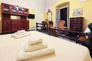 Welcomely - Residenza Deriu - Paola Apartments, Bosa