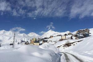cozy ski resort if you whant to rest with family or friends, Gudauri