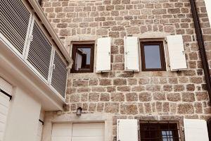 Giraffe Hotel, Tivat