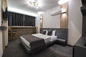 Dewy Hotel, Izmir