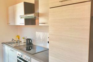 Balkonliebe - washing machine, underfloor heating, parking space Hotel, Karlsruhe