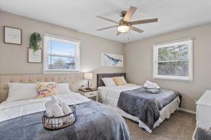 MKE River 3-LVL Townhouse 3BR+1.5BA with Parking for 2 Vehicles, Milwaukee