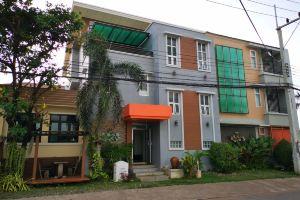 100 House Hotel, Nakhon Ratchasima City