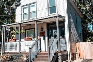 Entire House, Great Location, Stylish decor!, Cincinnati
