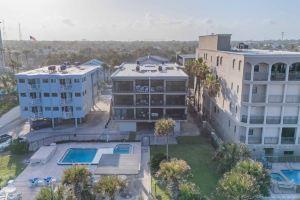 Stunning Ocean View and Pool Access - Charming Beachside Haven Hotel, Ponte Vedra Beach