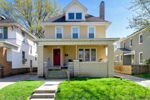 Cozy Apartments and Entertainment Options - Gorgeous Family Retreat, Peoria