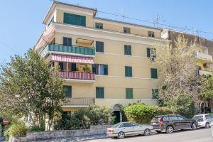 Studios & Room Poesia, Split