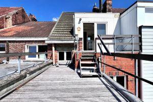 Cosy haven in with terrace a green haven Hotel, Aalst