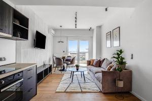 Sanders Arch - Enchanting 1-Bdr Apt w Balcony Apartments, Thessaloniki