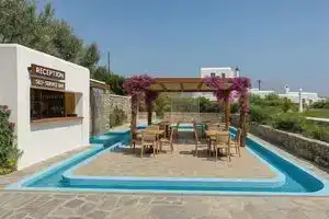Mykonian Breeze, Ano Mera