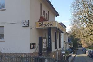 and Restaurant Gartenstadt Hotel, Dortmund
