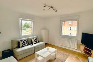 Casa Rossa - Modern, Renoviert, Gemütlich - 15min von Frankfurt, Frankfurt am Main