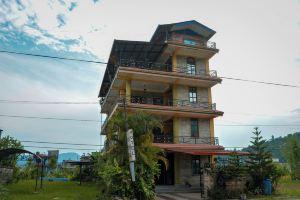 Hotel Young's Stupa, Deurali