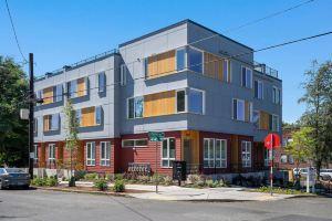 Rooftop Patio with Stunning City Views - Stylish Urban Haven Hotel, Seattle