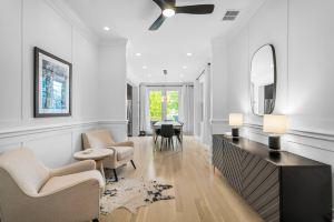 Gourmet Kitchen and Private Outdoor Space - Stylish Urban Retreat Hotel, Chicago