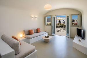 Coconut Residence Apartments, Karterados