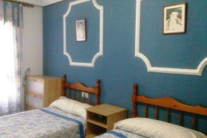 Townhouse with pool 3 'from the beach., Torrevieja