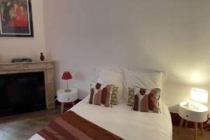 SIGNATURE ART DECO APARTMENT, Valence