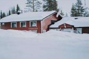 Kuerkievari KuerHostel, Akaslompolo