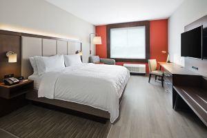 Holiday Inn Express & Suites Central - Univ Area, Lubbock